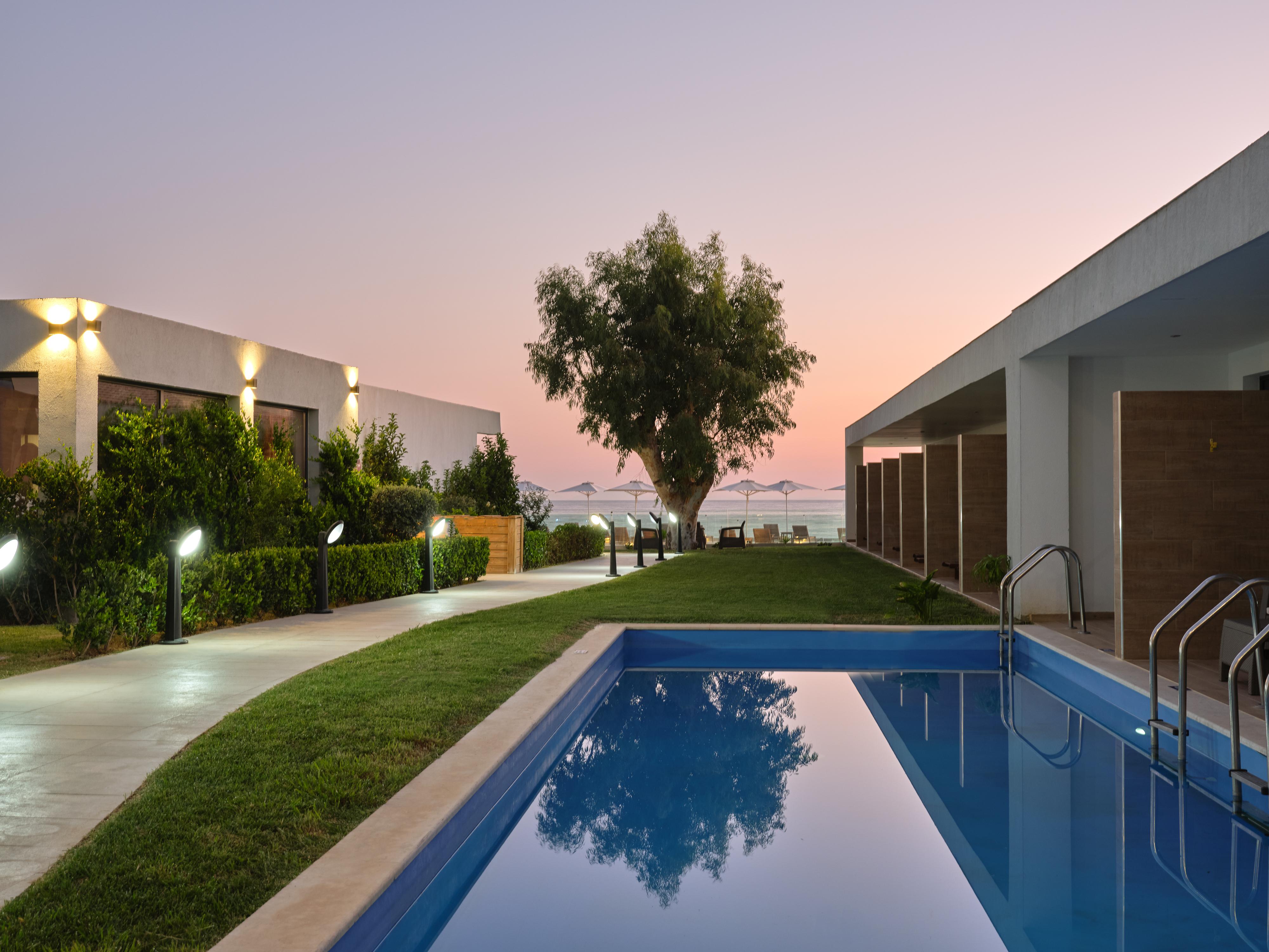 Cavo Orient Beach Hotel & Suites Drosia  Exterior foto